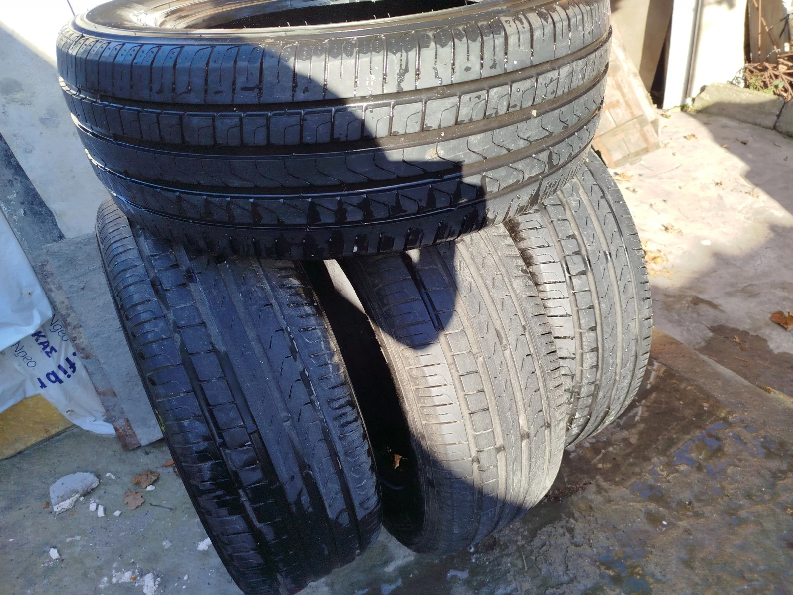 Гуми Летни 235/65R17, снимка 3 - Гуми и джанти - 54714156