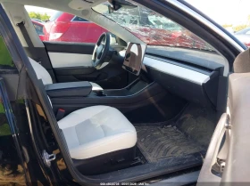 Tesla Model 3 Long Range Dual Motor All-Wheel Drive, снимка 5