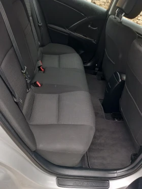 Toyota Avensis 1.8 VTI Dynamic Business sedan, снимка 9