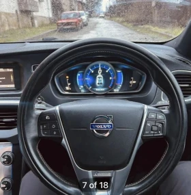 Volvo V40 Продавам на части Volvo V40 R-Design, модел 2013 г - 10 € / 19.56 лв. - 91402182 12