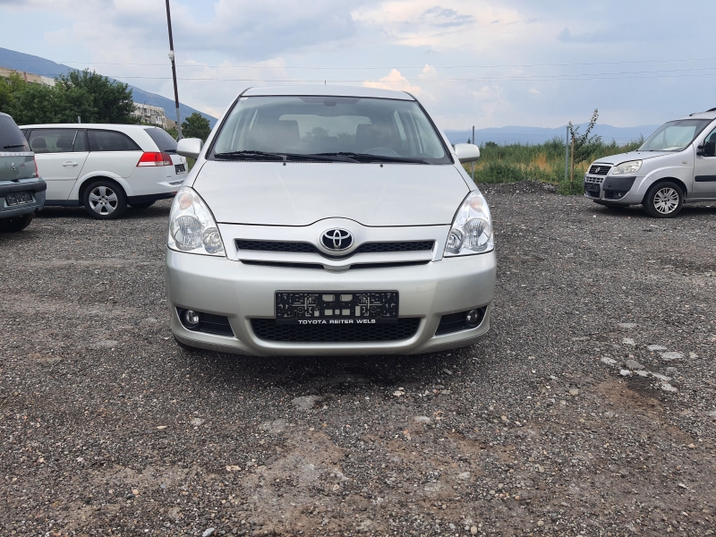 Toyota Corolla verso AVTOMATIK 1.8i, снимка 2 - Автомобили и джипове - 37852806
