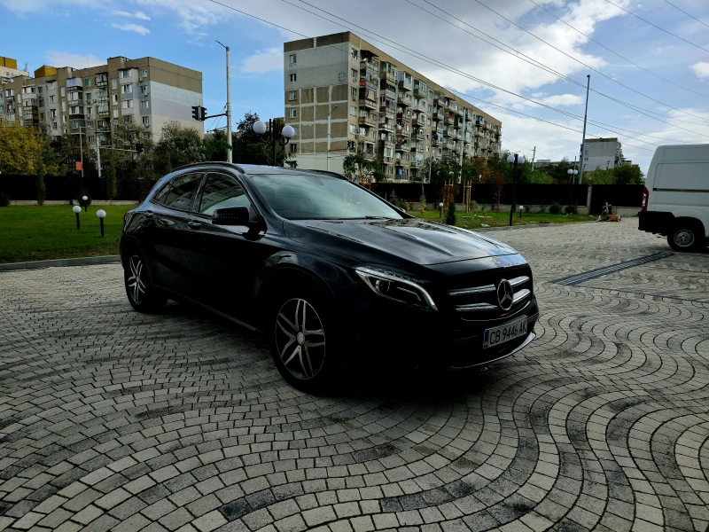 Mercedes-Benz 220 GLA 220 CDI 4 MATIC, снимка 10 - Автомобили и джипове - 47504395