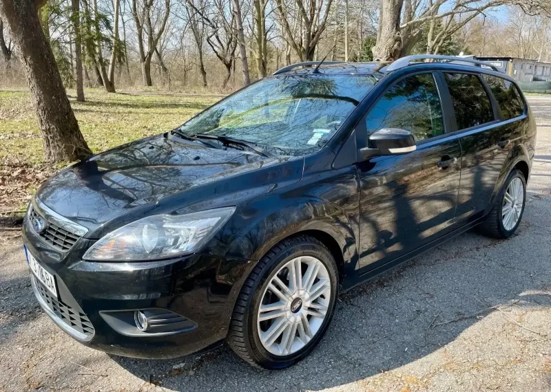 Ford Focus Titanium 2.0 TDCi (136) NAVI / LED, снимка 1 - Автомобили и джипове - 49364963