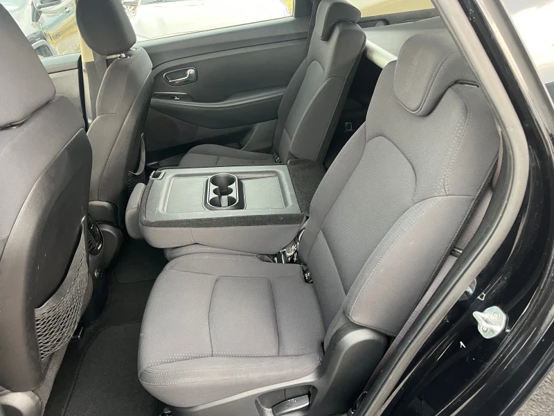 Kia Carens 1.7CRDI 141 h.km, снимка 10 - Автомобили и джипове - 50574596