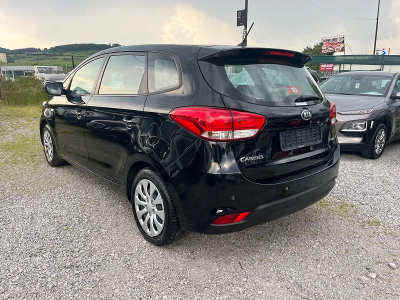 Kia Carens 1.7CRDI 141 h.km, снимка 6 - Автомобили и джипове - 50574596