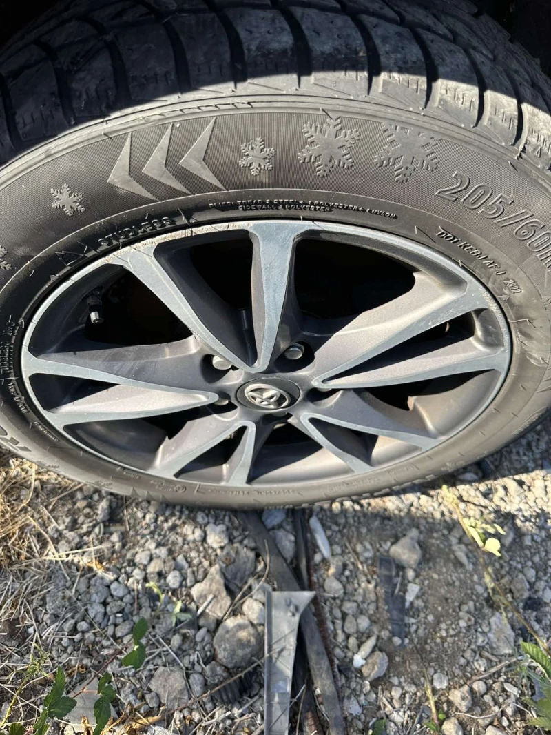 Toyota Verso, снимка 8 - Автомобили и джипове - 51726802