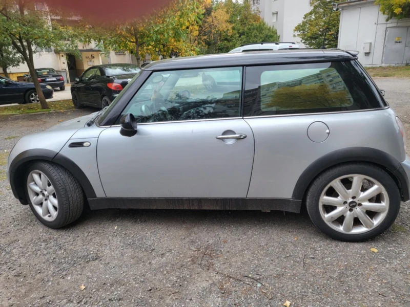 Mini Cooper 1.6, снимка 2 - Автомобили и джипове - 52066432