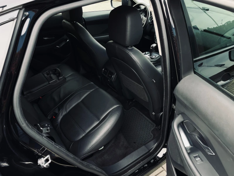 Jaguar E-pace D150/AWD/Automatic/Navi, снимка 11 - Автомобили и джипове - 52629418