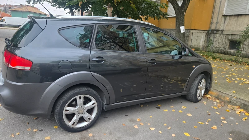 Seat Altea, снимка 3 - Автомобили и джипове - 52726585