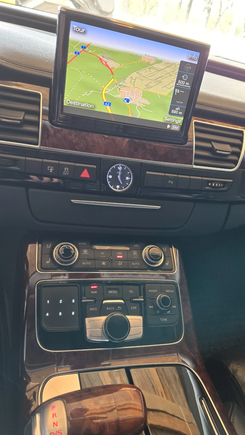 Audi A8, снимка 6 - Автомобили и джипове - 52777836