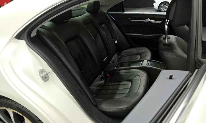 Mercedes-Benz CLS 250, снимка 12 - Автомобили и джипове - 52900128