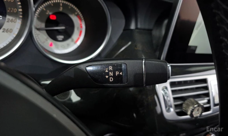 Mercedes-Benz CLS 250, снимка 9 - Автомобили и джипове - 52900128