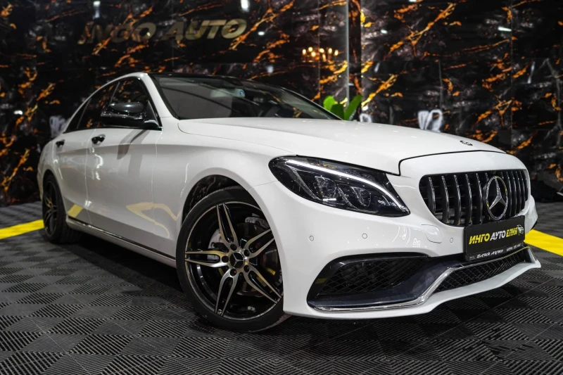 Mercedes-Benz C 220 D FULL AMG LINE NAVI BURM ЛИЗИНГ 100%, снимка 4 - Автомобили и джипове - 53301019
