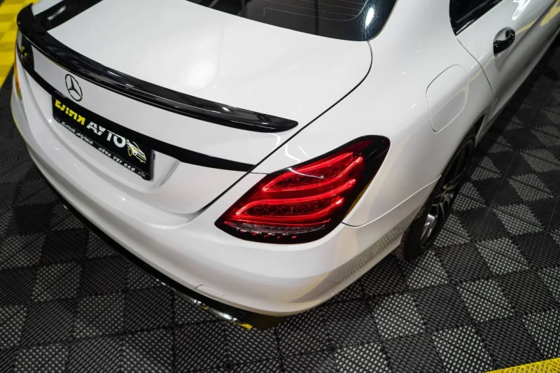 Mercedes-Benz C 220 D FULL AMG LINE NAVI BURM ЛИЗИНГ 100%, снимка 9 - Автомобили и джипове - 53301019