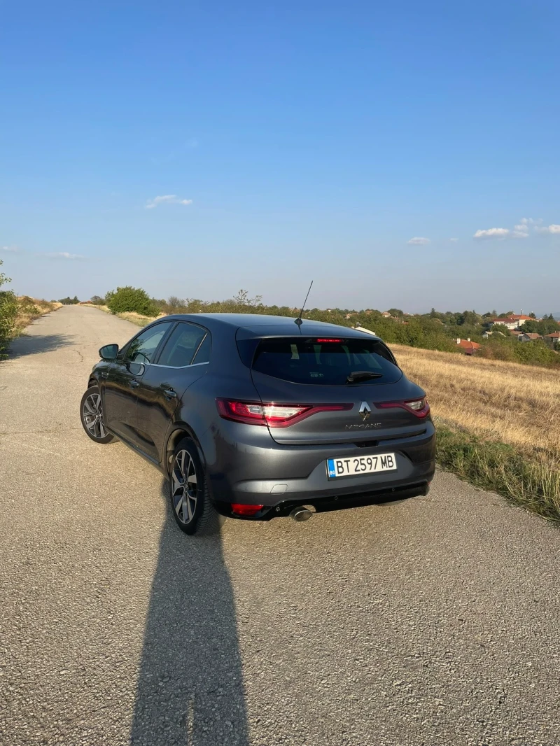 Renault Megane BOSE EDITION, снимка 5 - Автомобили и джипове - 53342876