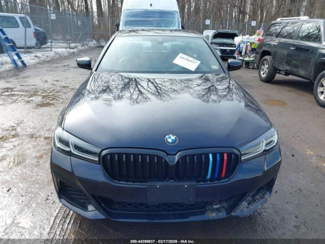 BMW 530 XDRIVE* MPACKAGE* Keyless* Premium audio* PANO* Me, снимка 2 - Автомобили и джипове - 53861647