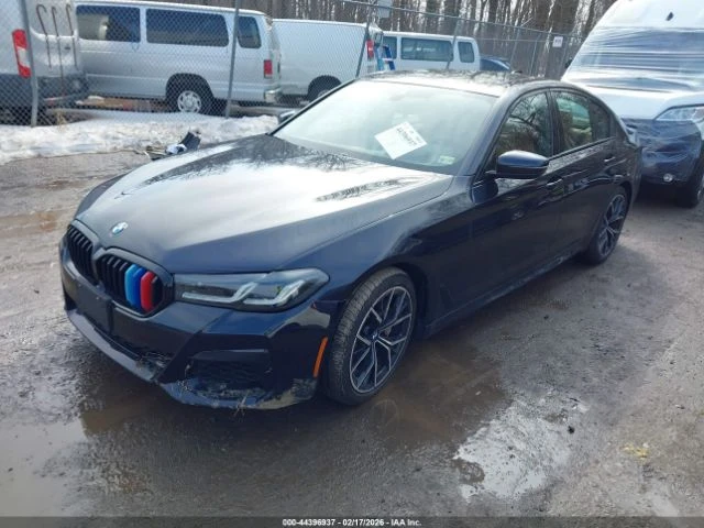 BMW 530 XDRIVE* MPACKAGE* Keyless* Premium audio* PANO* Me, снимка 3 - Автомобили и джипове - 53861647