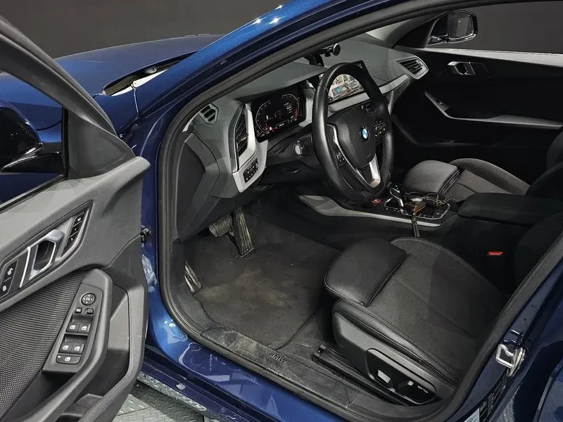 BMW 118 D JOY, снимка 11 - Автомобили и джипове - 55789949