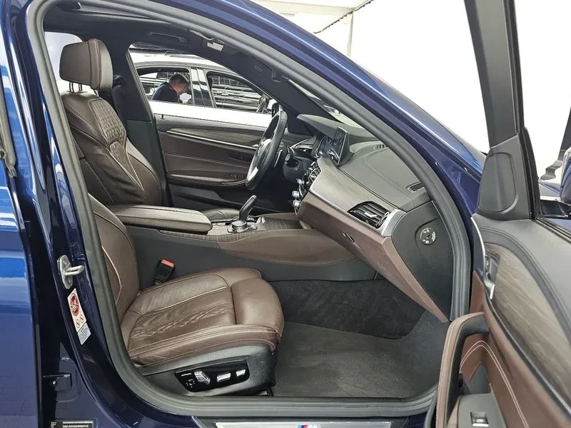 BMW 530 (G30) 530I M Sports Plus, снимка 11 - Автомобили и джипове - 56114770
