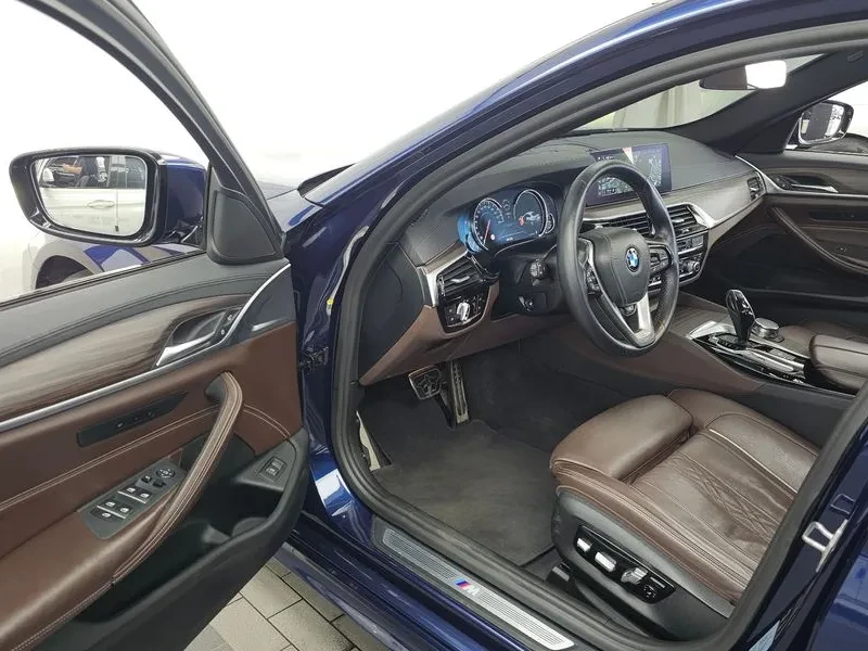 BMW 530 (G30) 530I M Sports Plus, снимка 10 - Автомобили и джипове - 56114770