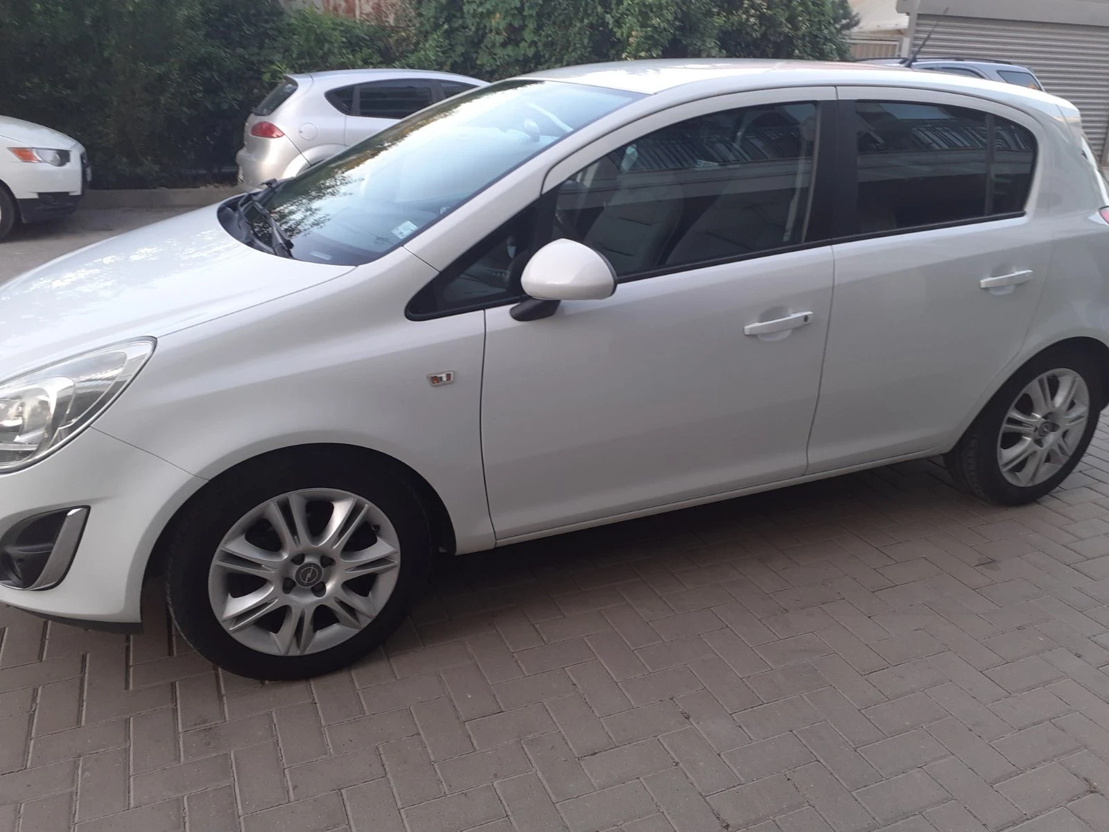 Opel Corsa 1.2 Benzin GAZ перфектна - изображение 3