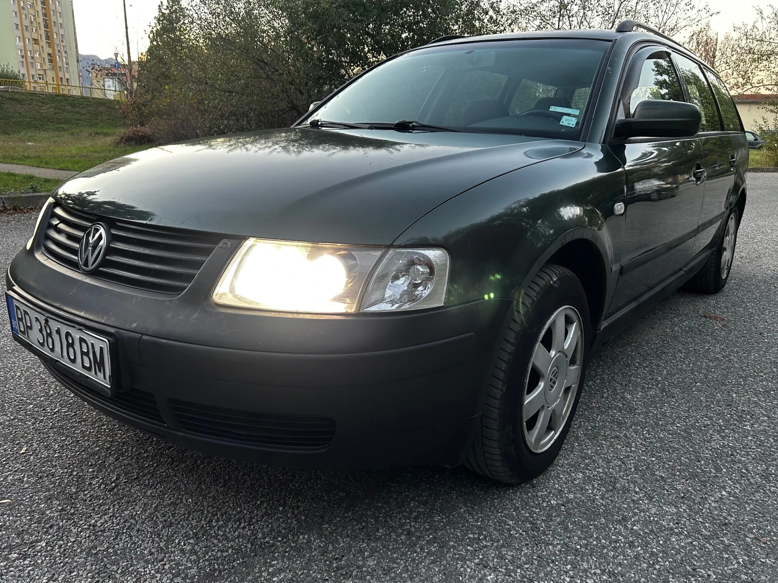 VW Passat 1.9TDI 90к.с. - Перфектен Технически - изображение 8