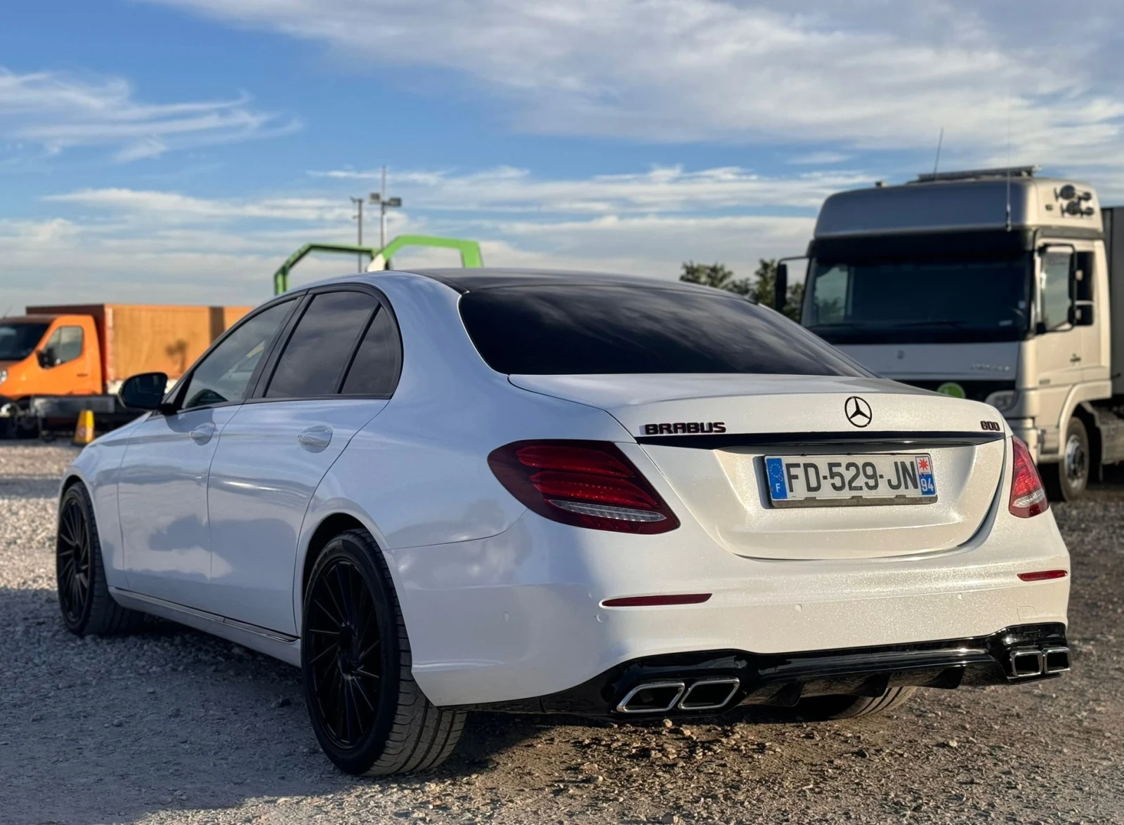 Mercedes-Benz E 220 AMG ЛИЗИНГ  - изображение 2