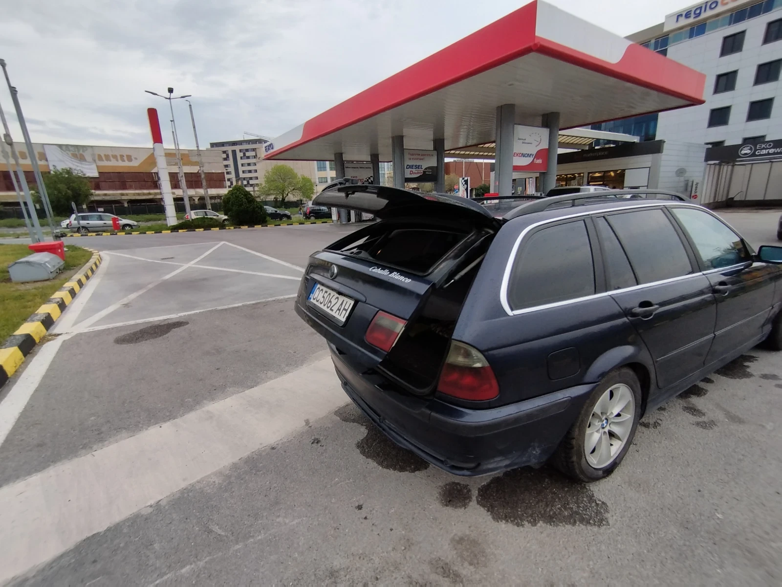 BMW 320  - изображение 5