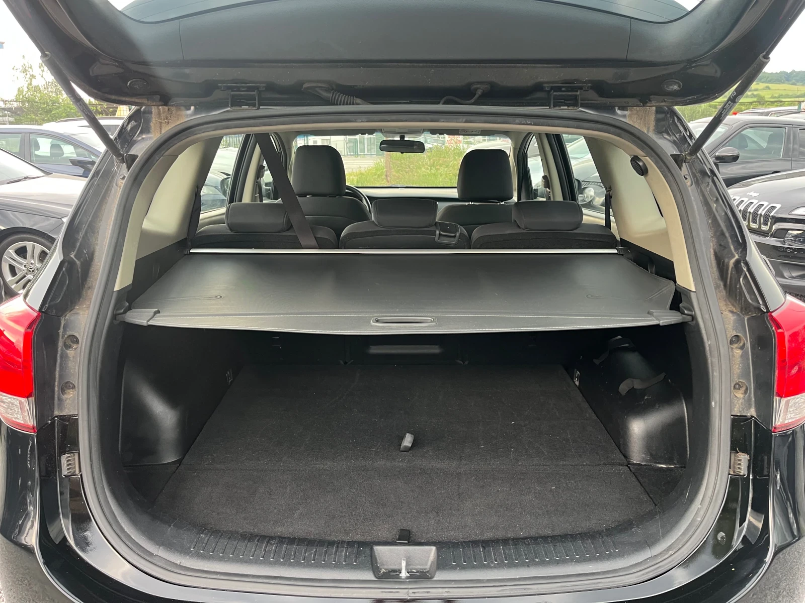 Kia Carens 1.7CRDI 141 h.km | Mobile.bg — изображение 13