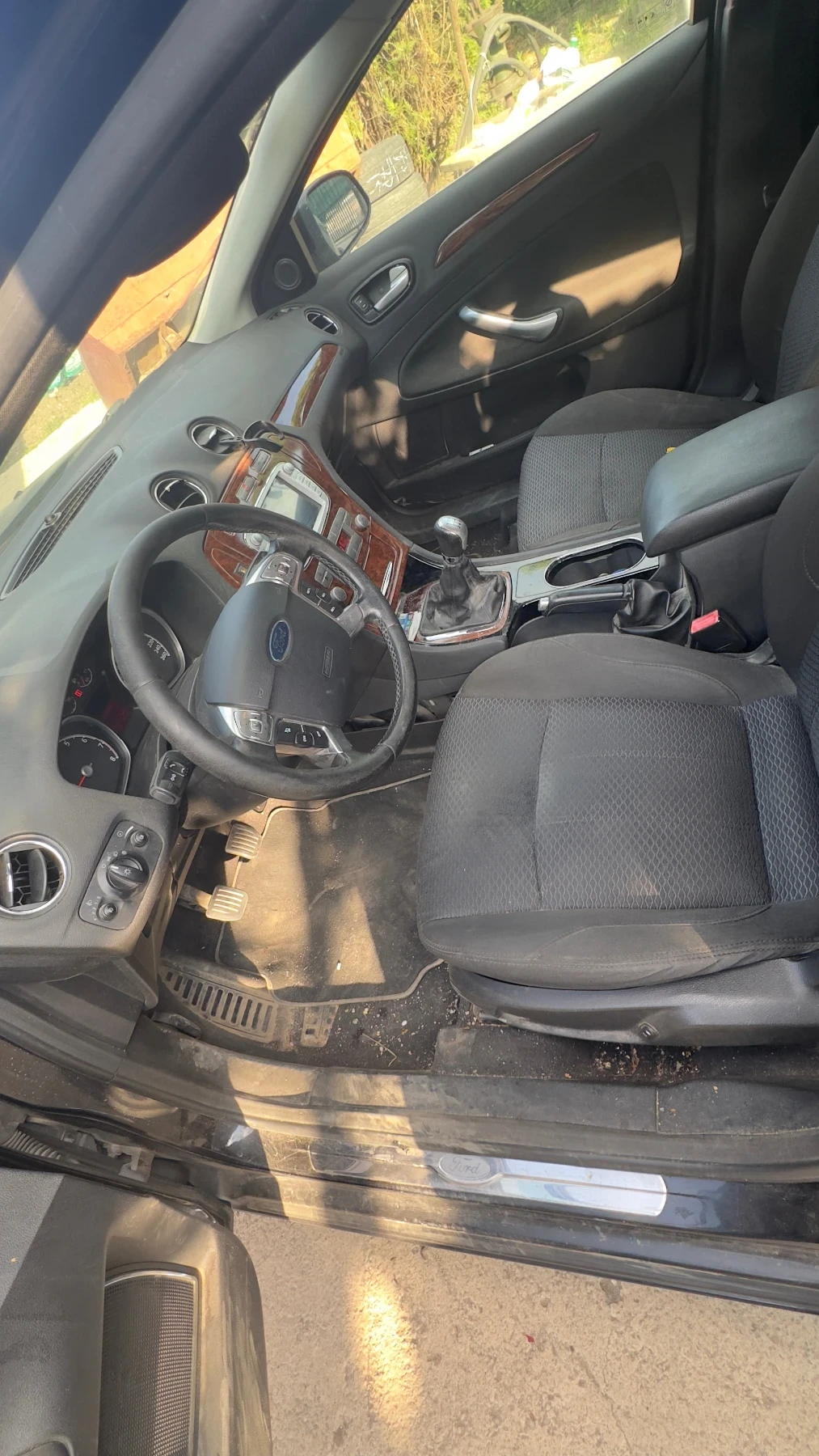 Ford Mondeo Ghia - изображение 4
