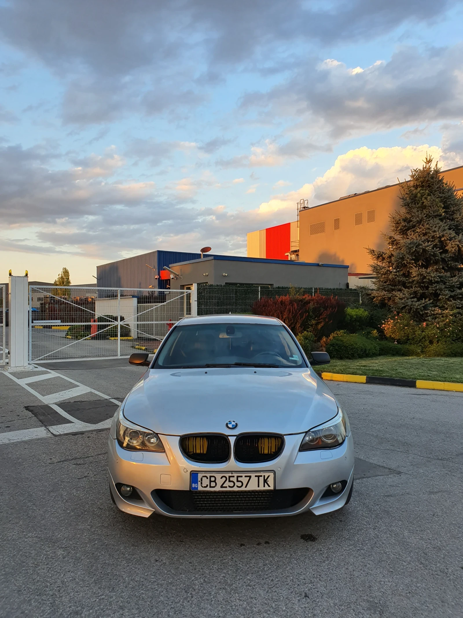 BMW 530 530xd - изображение 5