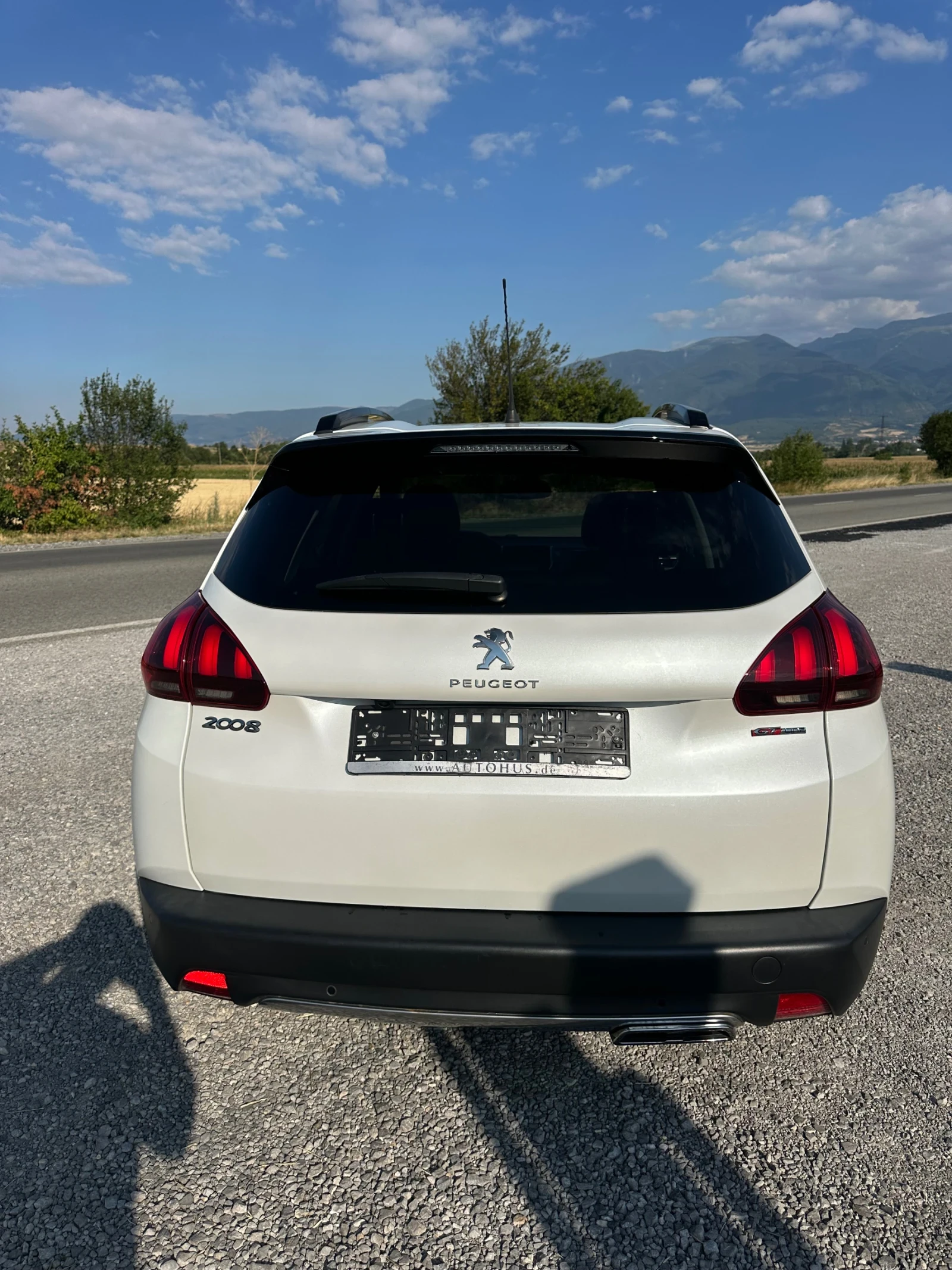 Peugeot 2008 1.2i 130hp GT LINE PANORAMA NAVI EURO 6 TUV COC - изображение 7
