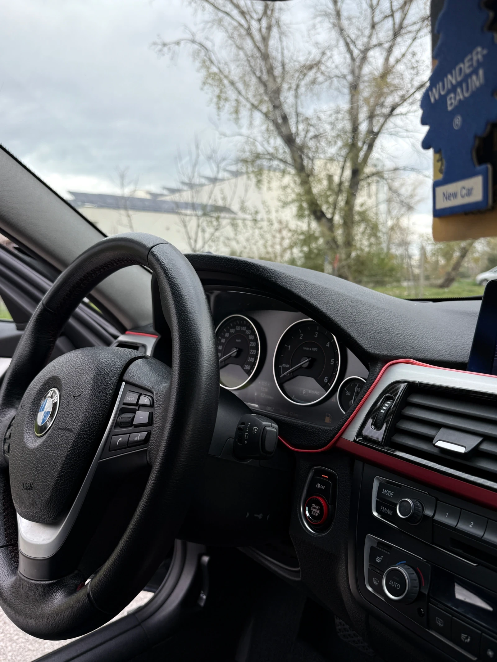 BMW 320 F30 2.0 2012  | Mobile.bg   11