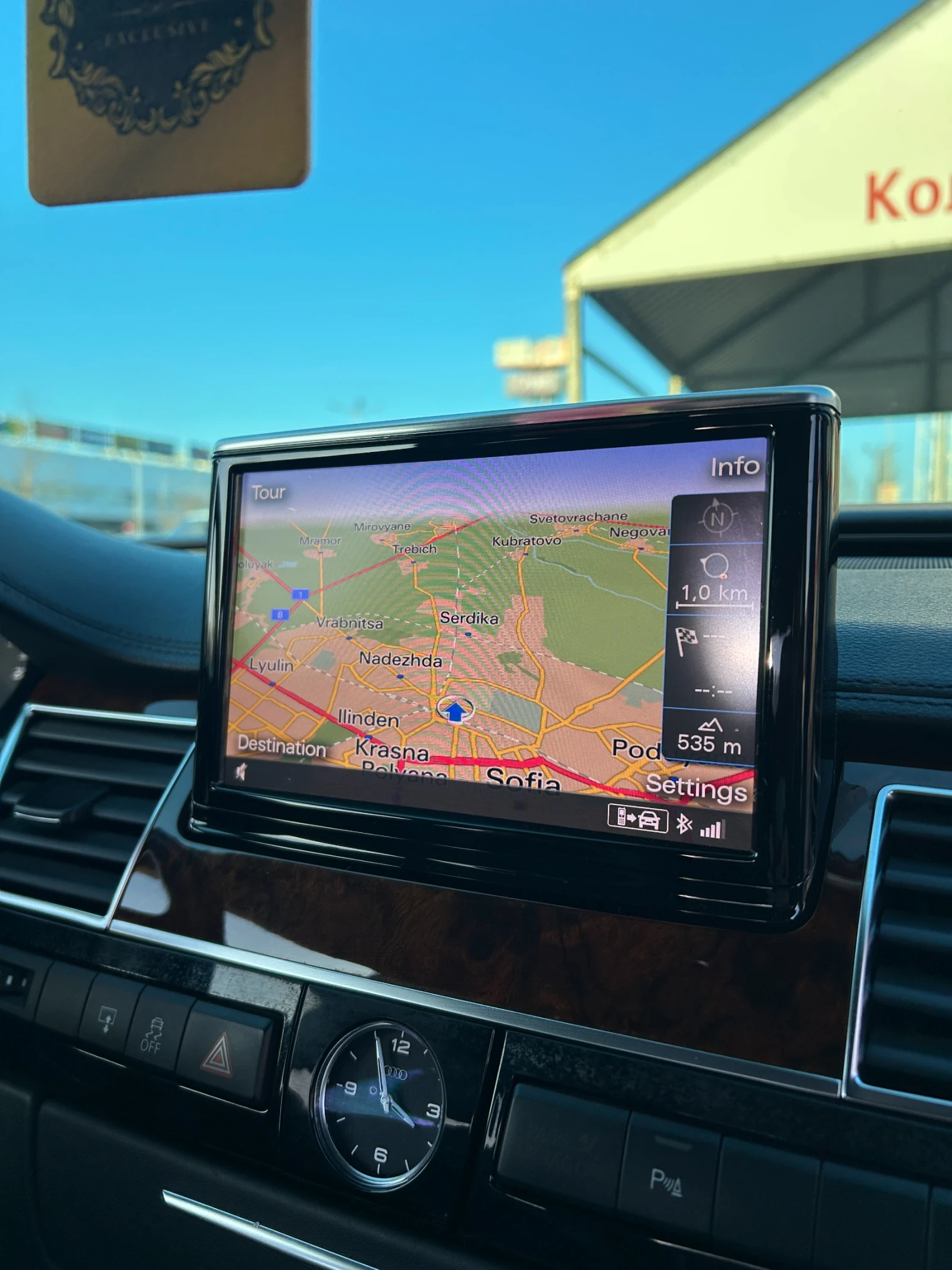 Audi A8  - изображение 6