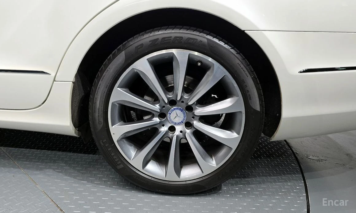 Mercedes-Benz CLS 250  - изображение 5