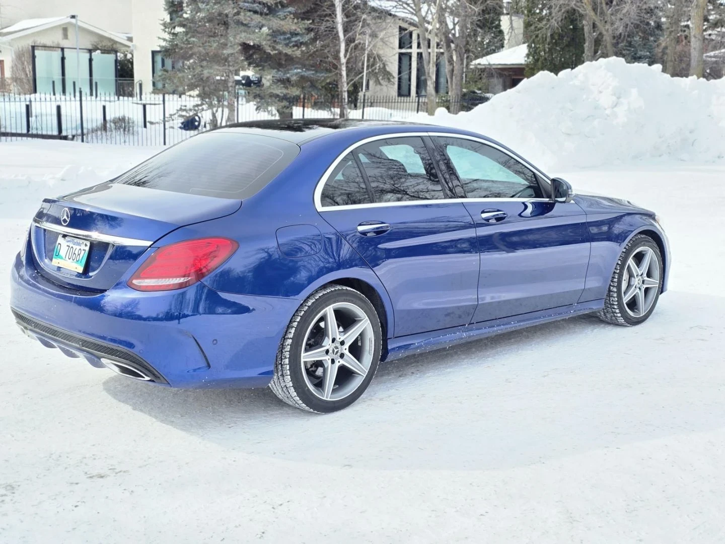 Mercedes-Benz C 300 AMG-pkg* 4M* Подгрев* Пано* Keyless* 360View* , снимка 5 - Автомобили и джипове - 53726172