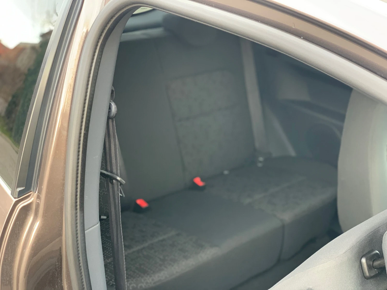 Mitsubishi Colt, снимка 15 - Автомобили и джипове - 53839384