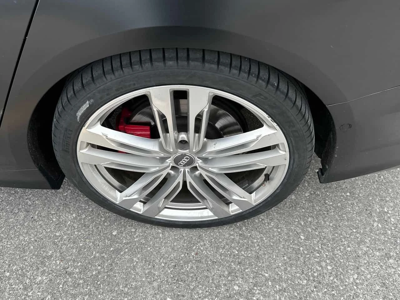 Audi S6 * DISTORINIC * HUD * SOFT CLOSE * B&O * , снимка 13 - Автомобили и джипове - 54048205