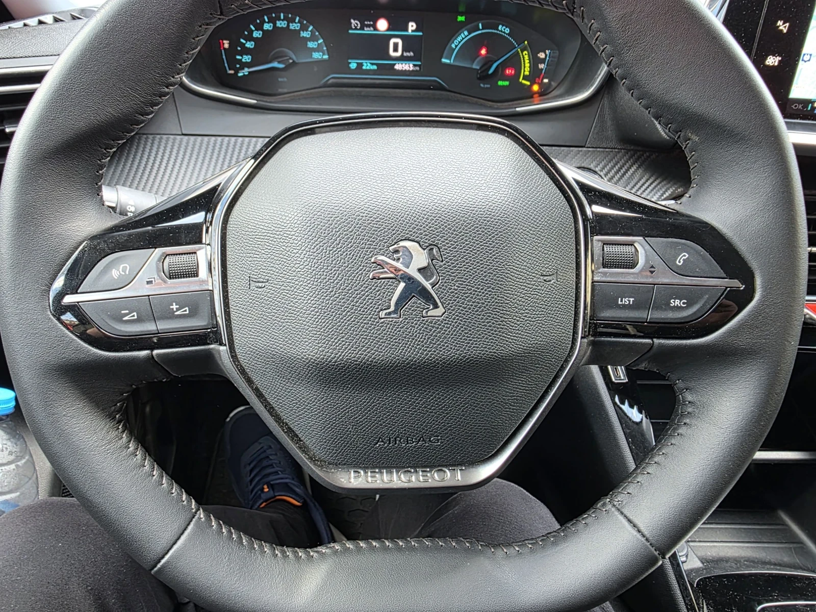 Peugeot 2008 Electric, снимка 11 - Автомобили и джипове - 54161407