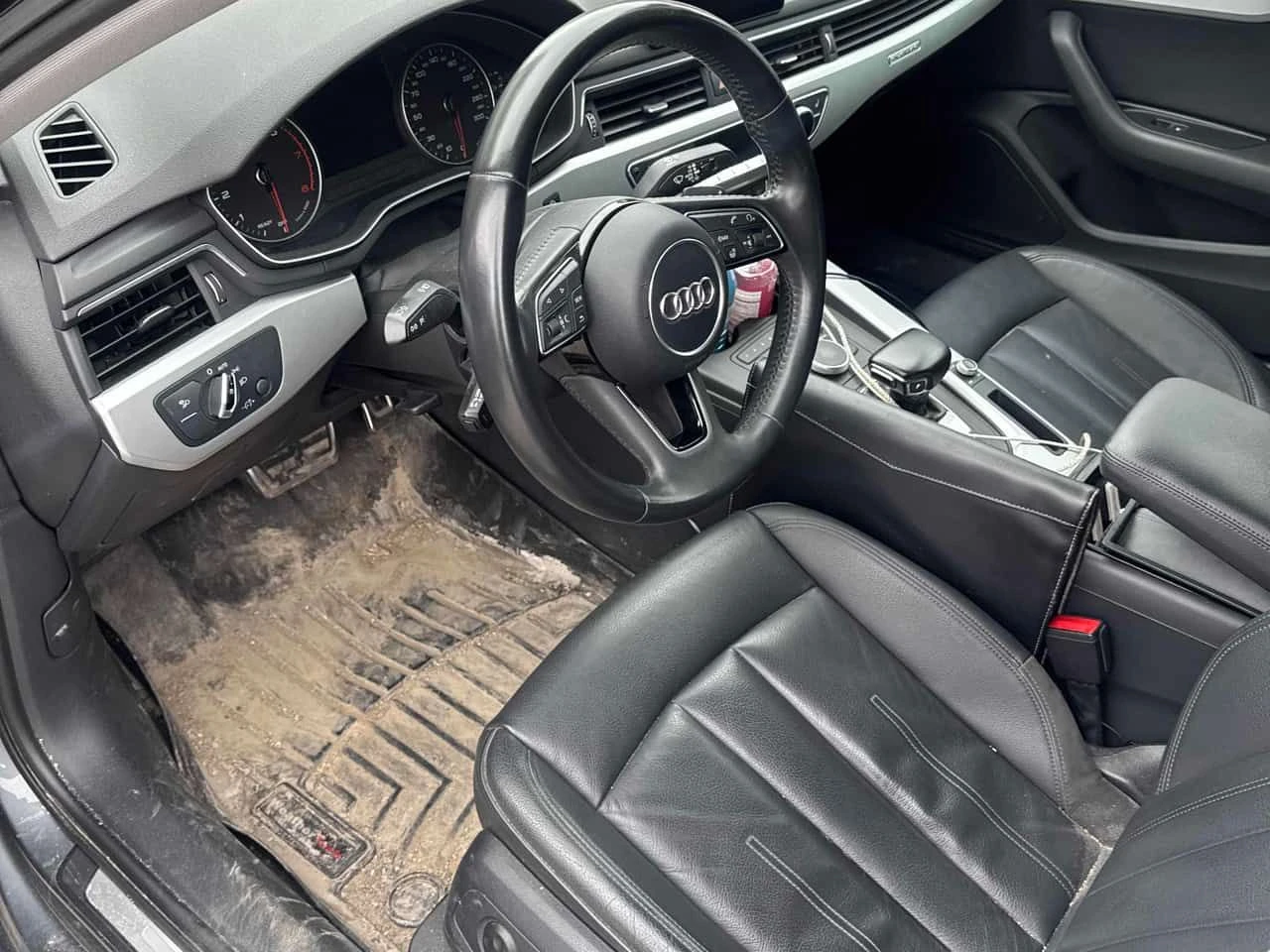 Audi A4 * Komfort * CARFAX * ПОДГРЕВИ * ПАНОРАМА * КАМЕРА , снимка 8 - Автомобили и джипове - 54214476