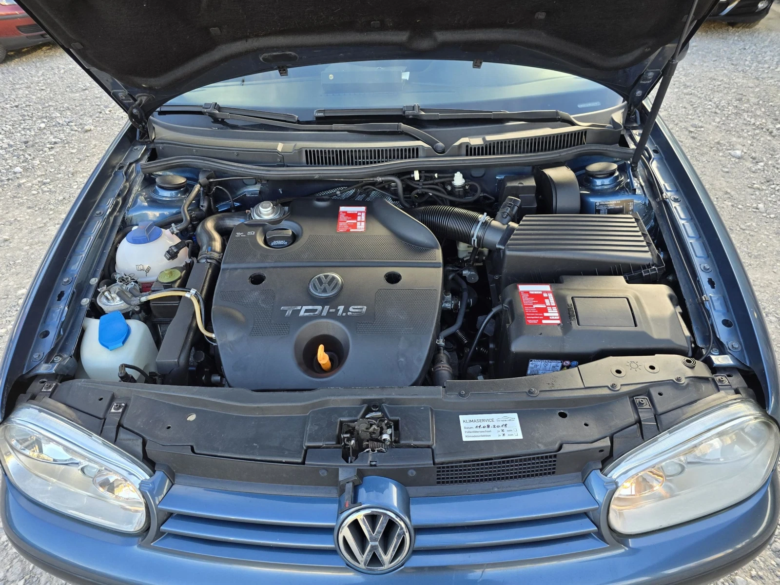 VW Golf 1.9TDI GT, снимка 14 - Автомобили и джипове - 54308590