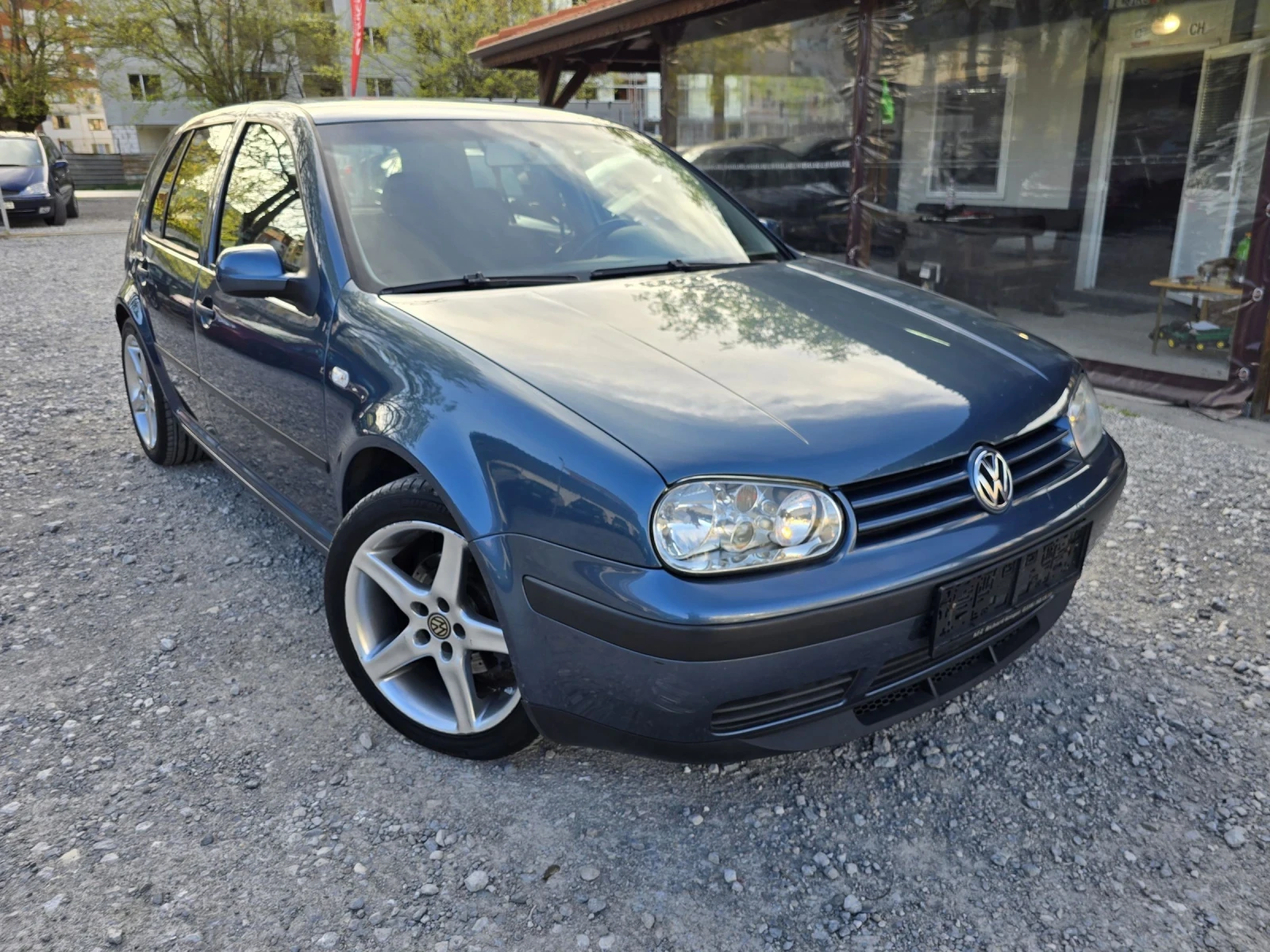 VW Golf 1.9TDI GT, снимка 4 - Автомобили и джипове - 54308590