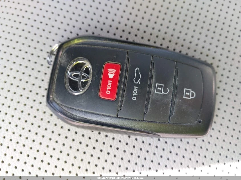 Toyota Camry 2.5l Xle, снимка 11 - Автомобили и джипове - 54318564