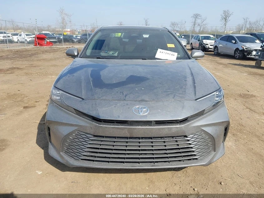 Toyota Camry 2.5l Xle, снимка 12 - Автомобили и джипове - 54318564