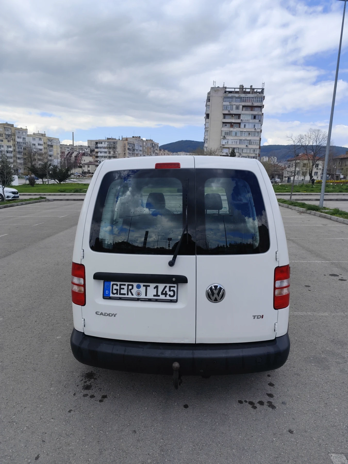 VW Caddy 1.6tdi navi товарен, снимка 5 - Автомобили и джипове - 54990010