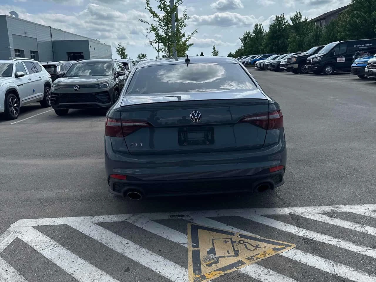 VW Jetta * DSG * CARFAX * БЕЗ ПЪРВОНАЧАЛНА ВНОСКА, снимка 4 - Автомобили и джипове - 54891110