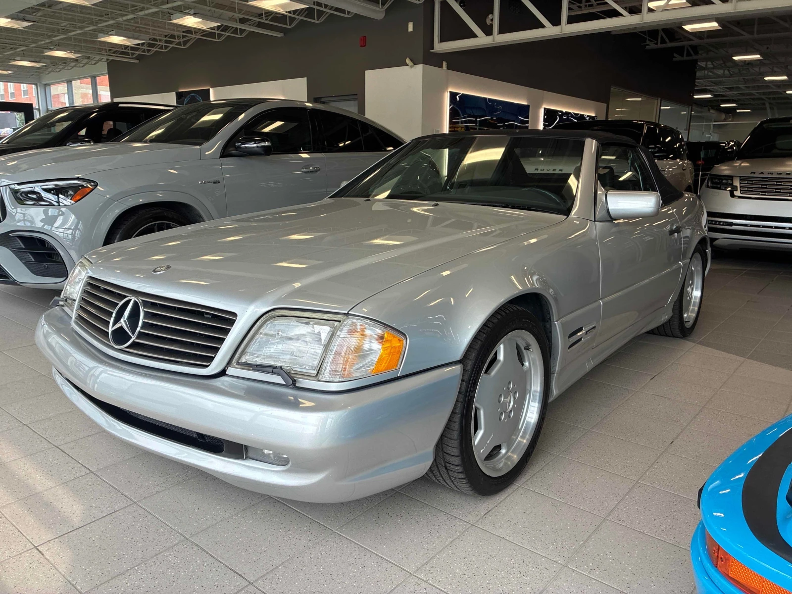 Mercedes-Benz SL 500 * * CARFAX * * АВТО КРЕДИТ * * 