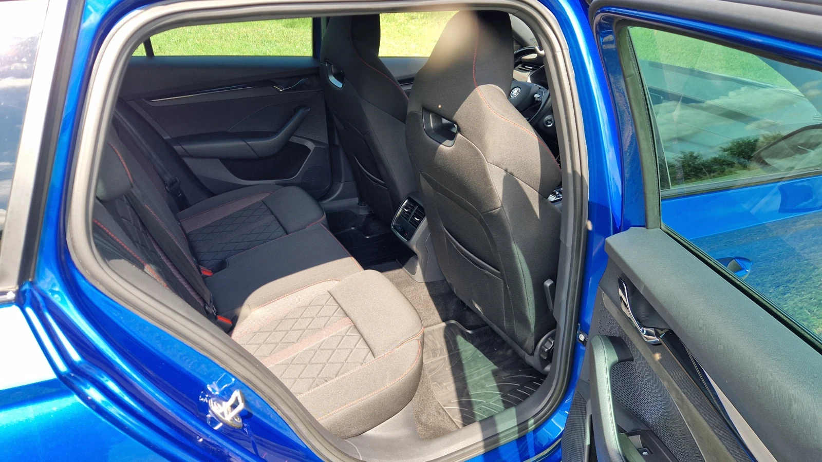 Skoda Octavia 2.0tdi VRS, Matrix, снимка 17 - Автомобили и джипове - 54911078