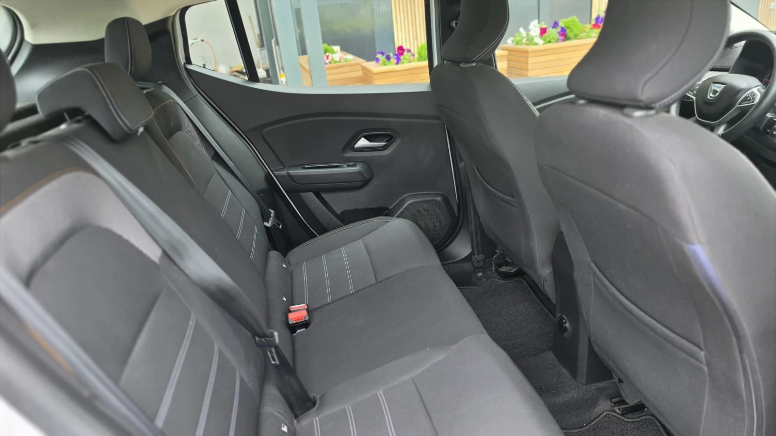 Dacia Sandero | Mobile.bg � ����������� 13