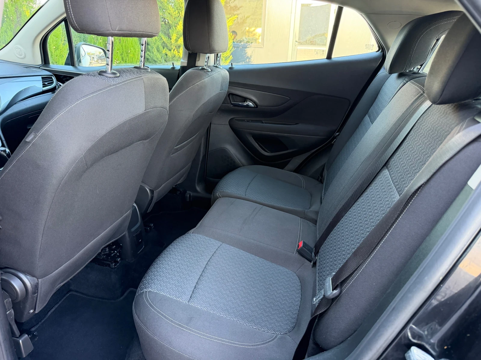 Opel Mokka X 1.4i ГАЗ 140кс., снимка 13 - Автомобили и джипове - 55843141